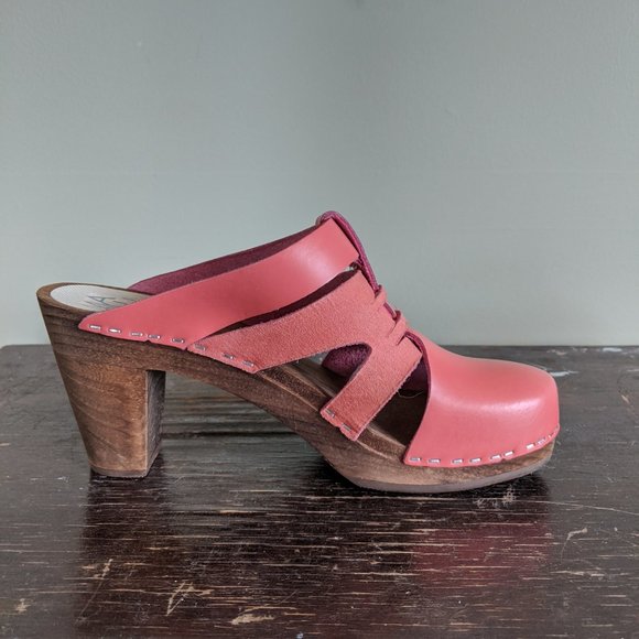 Coral Pink Maguba Leather and Wood Clogs - Picture 7 of 10